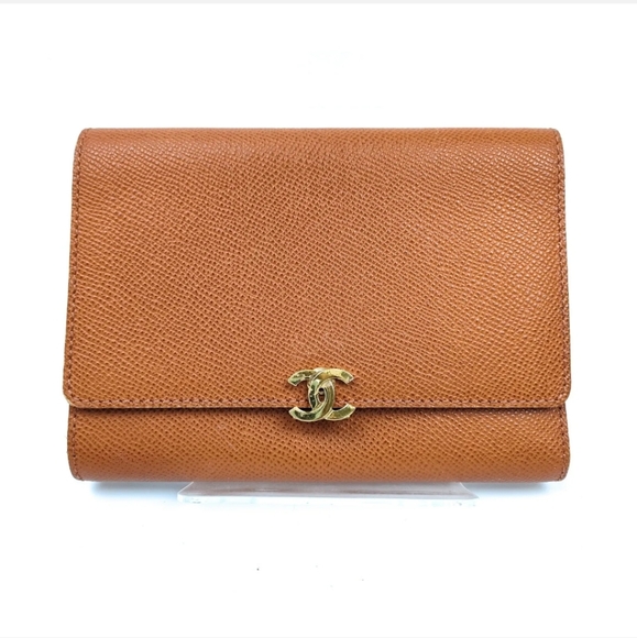 CHANEL Brown Caviar Leather Wallet - Picture 1 of 8